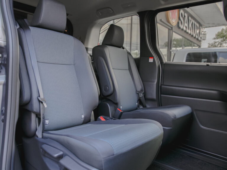 japanvip-Toyota NOAH-2